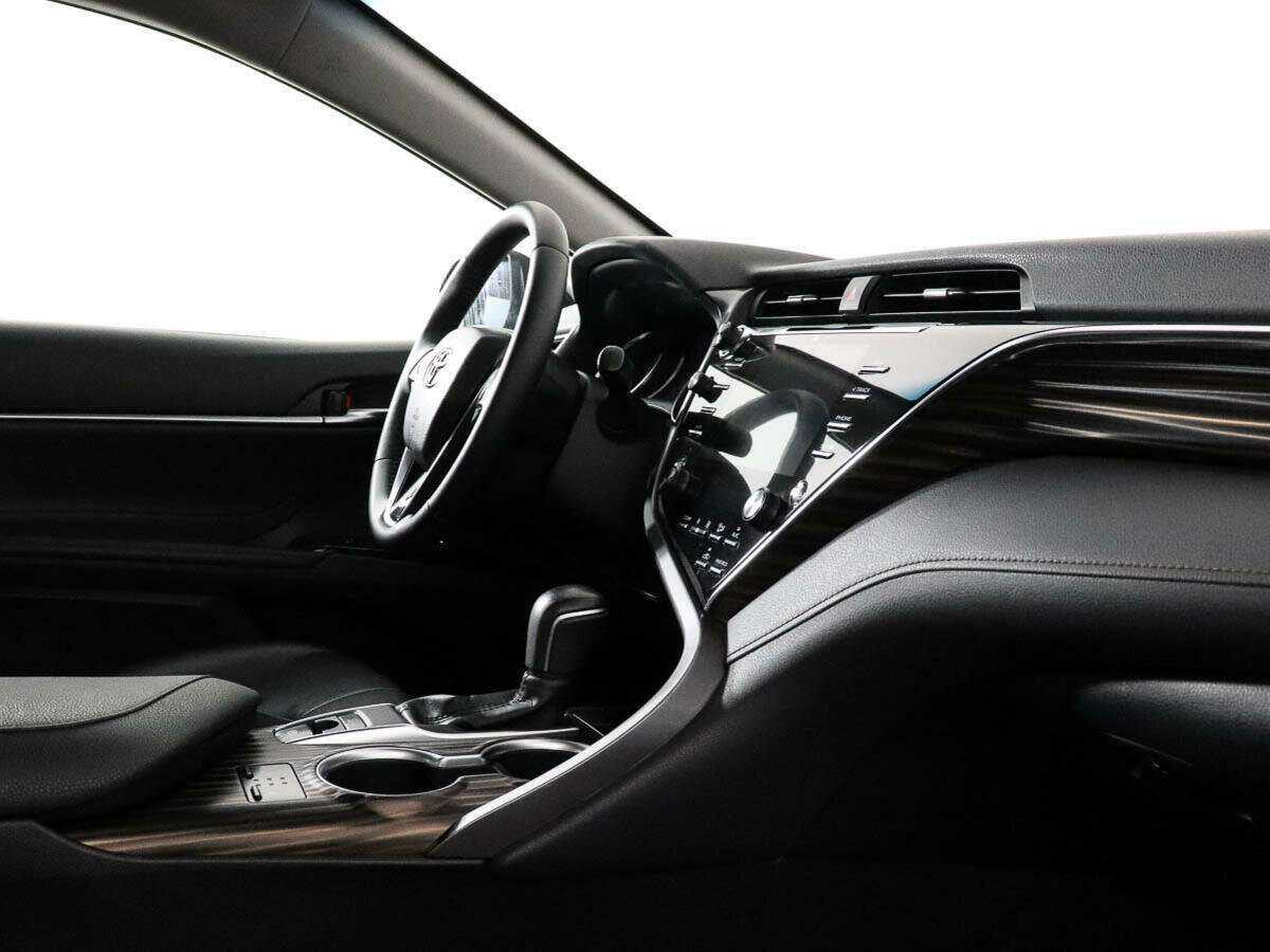 Toyota Camry, 2019 Фото №7