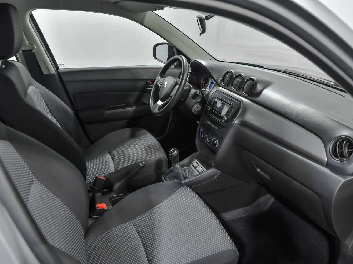 Suzuki Vitara, 2018 Фото №13