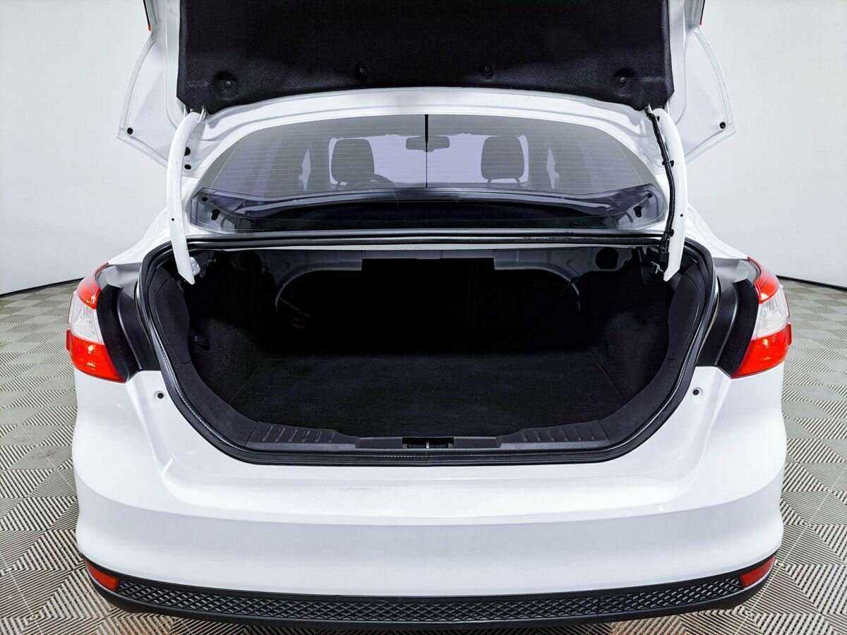 Ford Focus, 2012 Фото №10