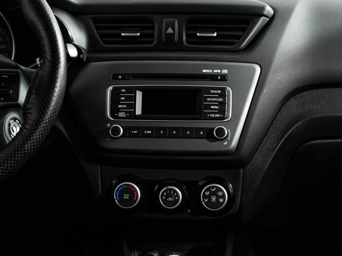 Kia Rio, 2015 Фото №14