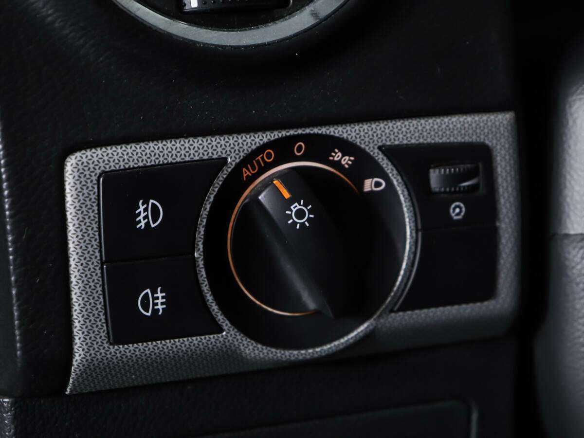 Opel Antara, 2013 Фото №16