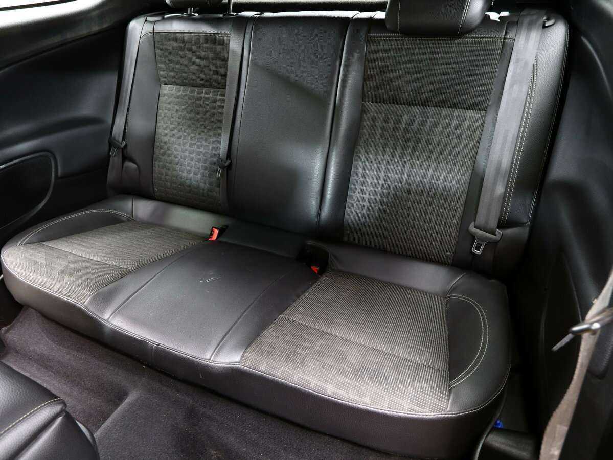 Opel Astra GTC, 2014 Фото №14