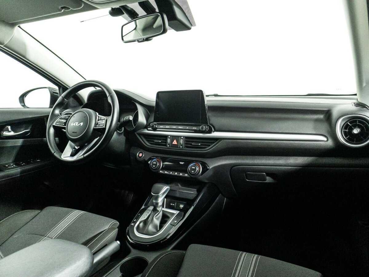 Kia Cerato, 2021 Фото №9