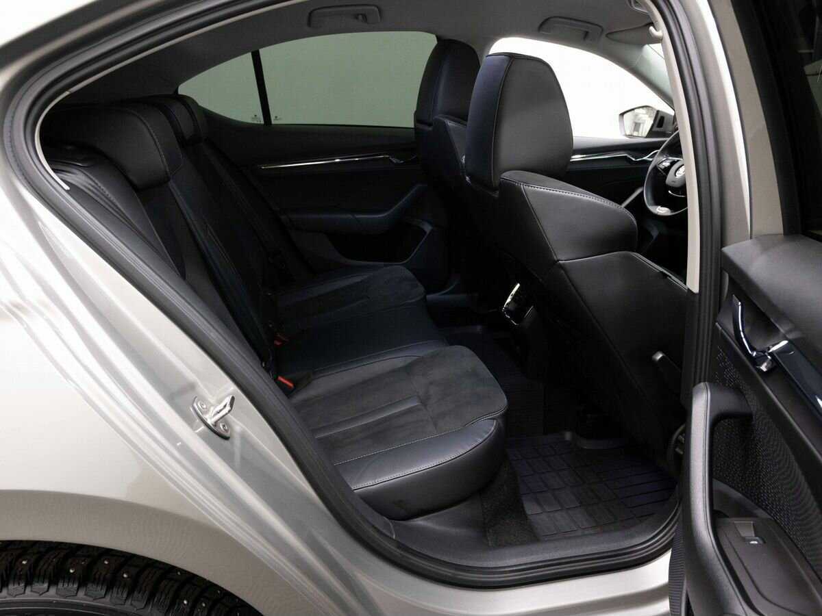 Skoda Octavia, 2021 Фото №12
