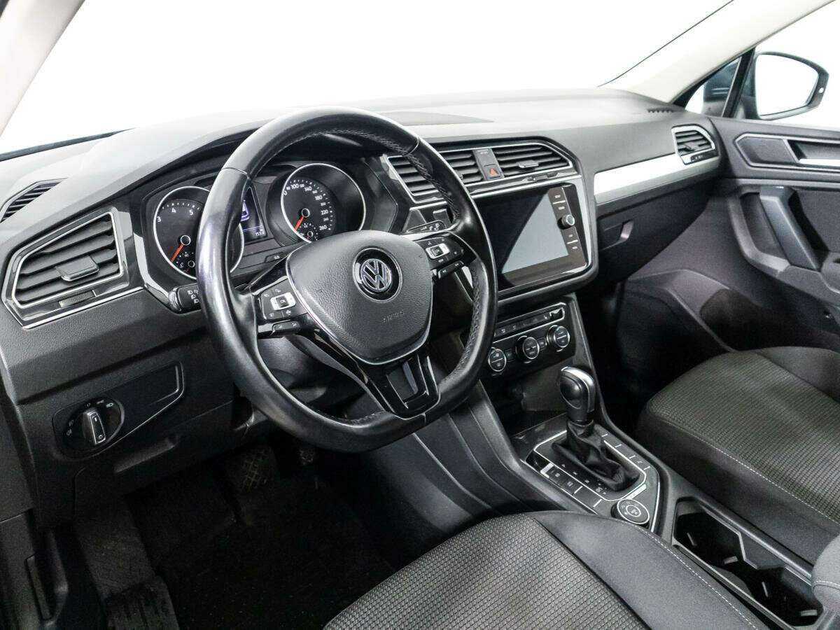Volkswagen Tiguan, 2019 Фото №11