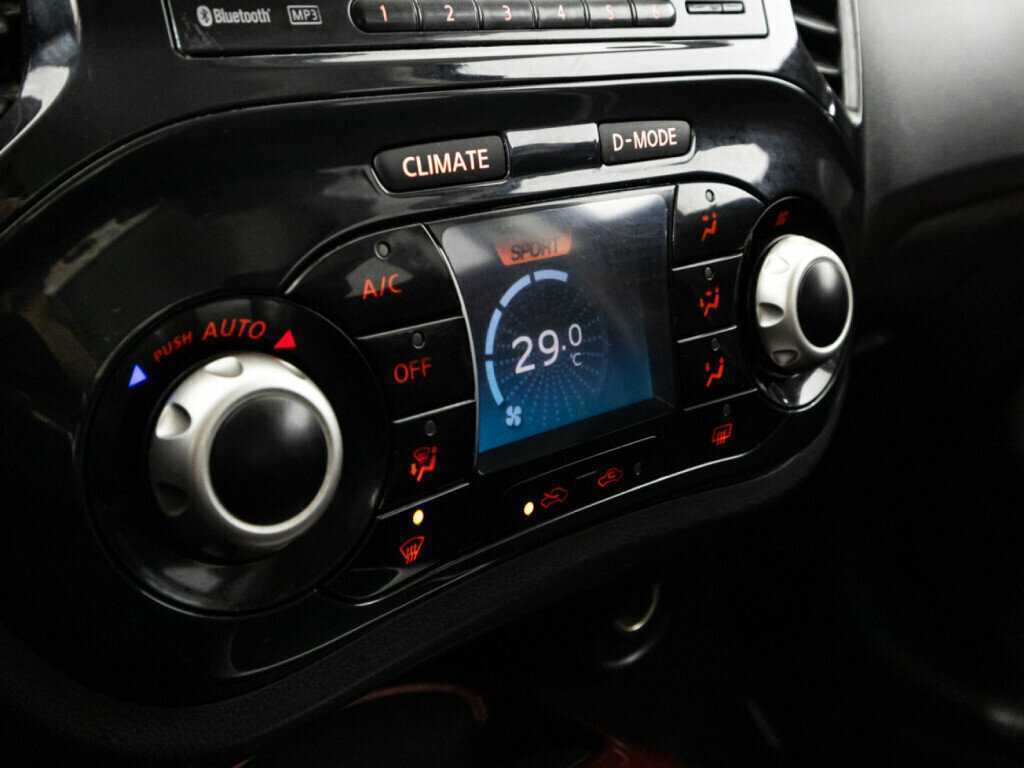 Nissan Juke, 2012 Фото №16