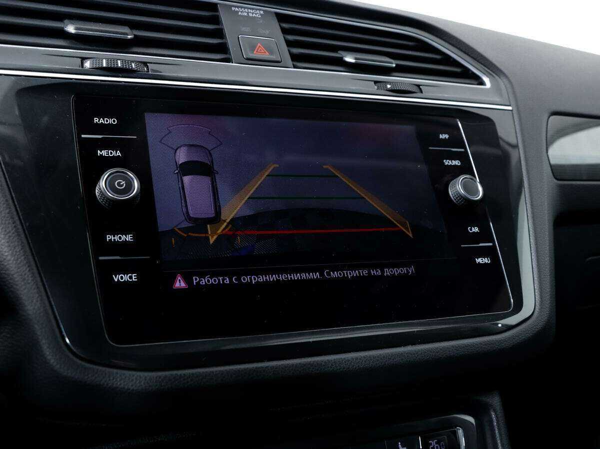 Volkswagen Tiguan, 2018 Фото №14