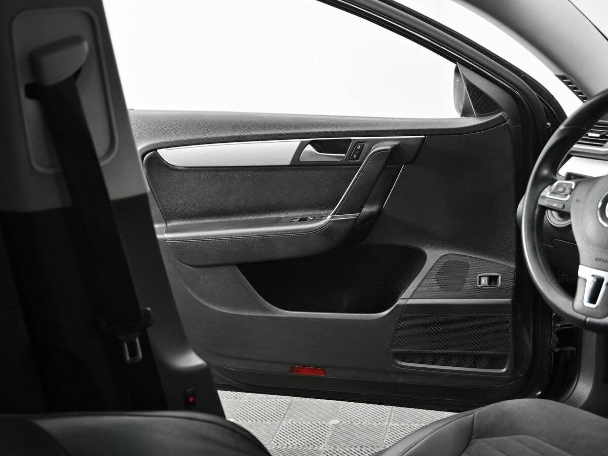 Volkswagen Passat, 2012 Фото №7