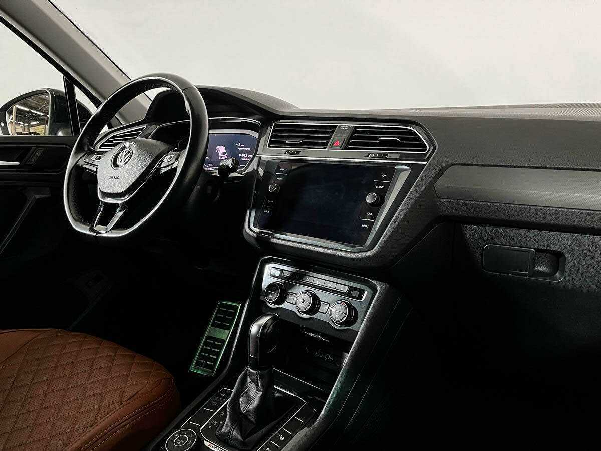 Volkswagen Tiguan, 2019 Фото №9