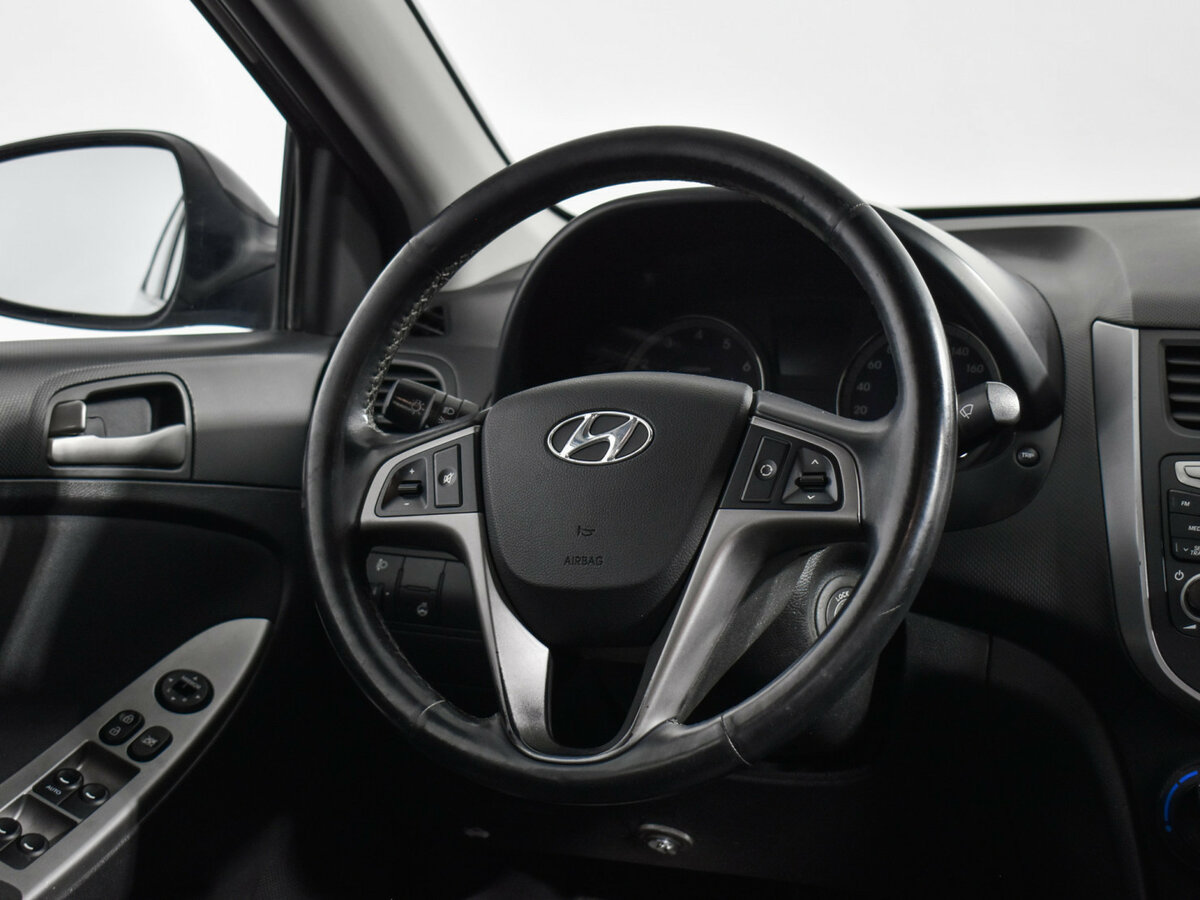 Hyundai Solaris I Рестайлинг, 2016 Фото №17