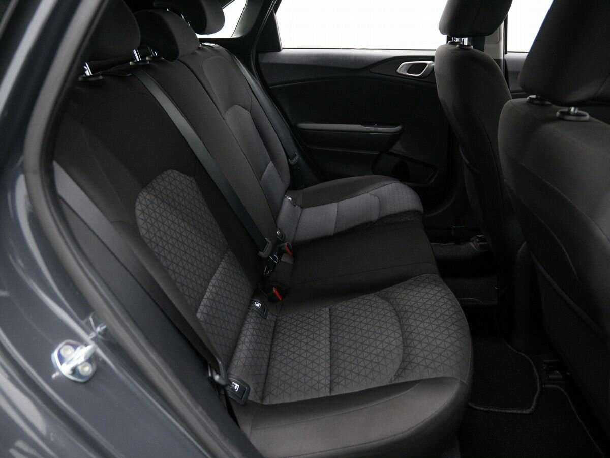 Kia Ceed, 2022 Фото №10