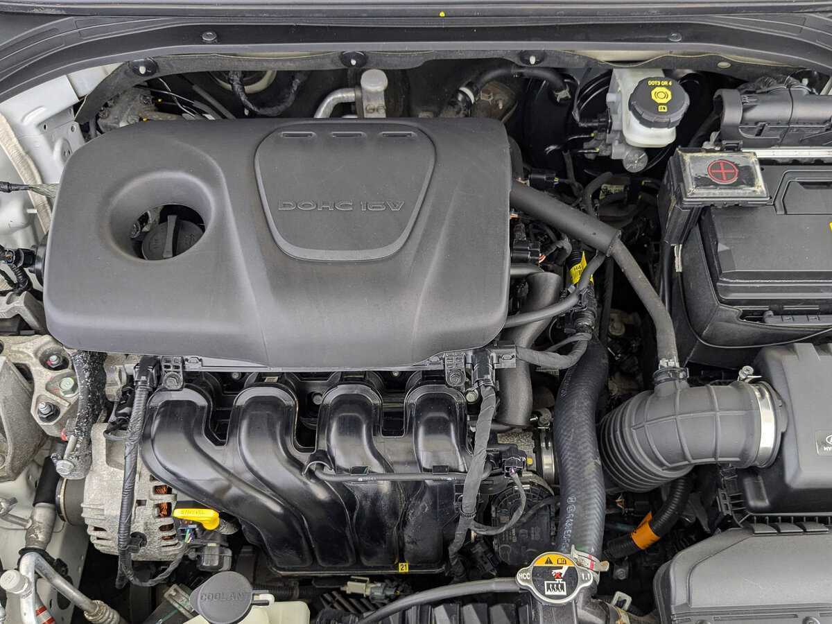 Hyundai Elantra, 2019 Фото №9