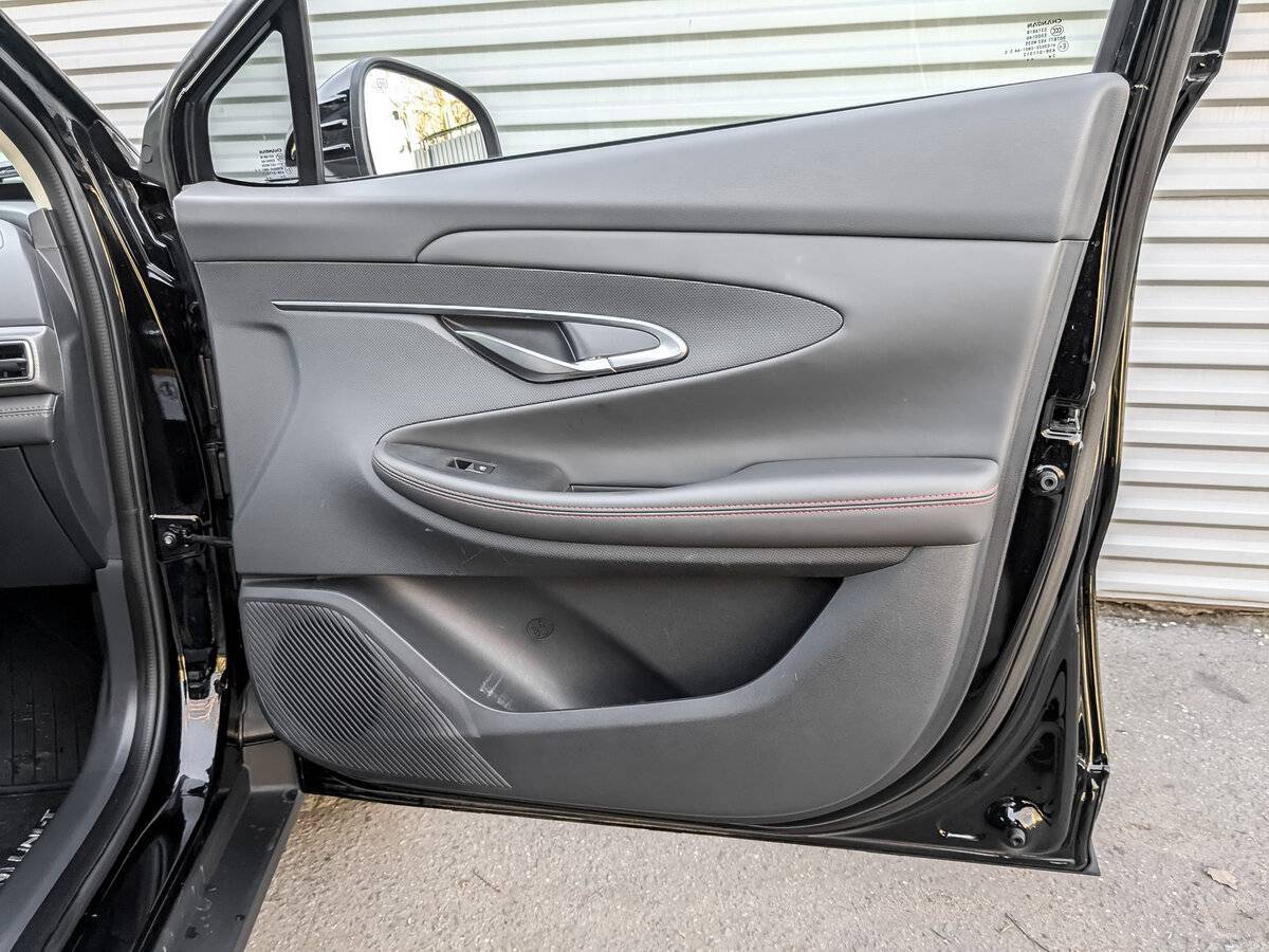 Changan UNI-T, 2023 Фото №25