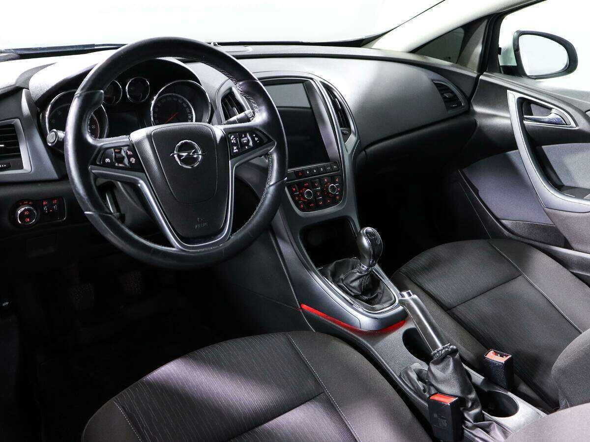 Opel Astra GTC, 2013 Фото №14