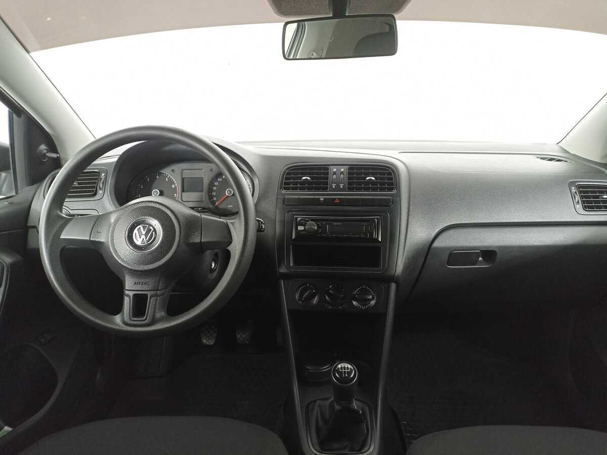Volkswagen Polo, 2014 Фото №12