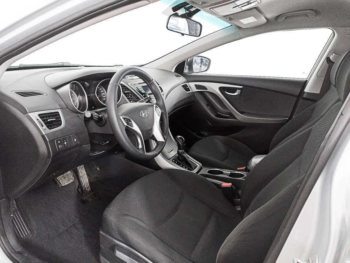 Hyundai Elantra, 2014 Фото №14