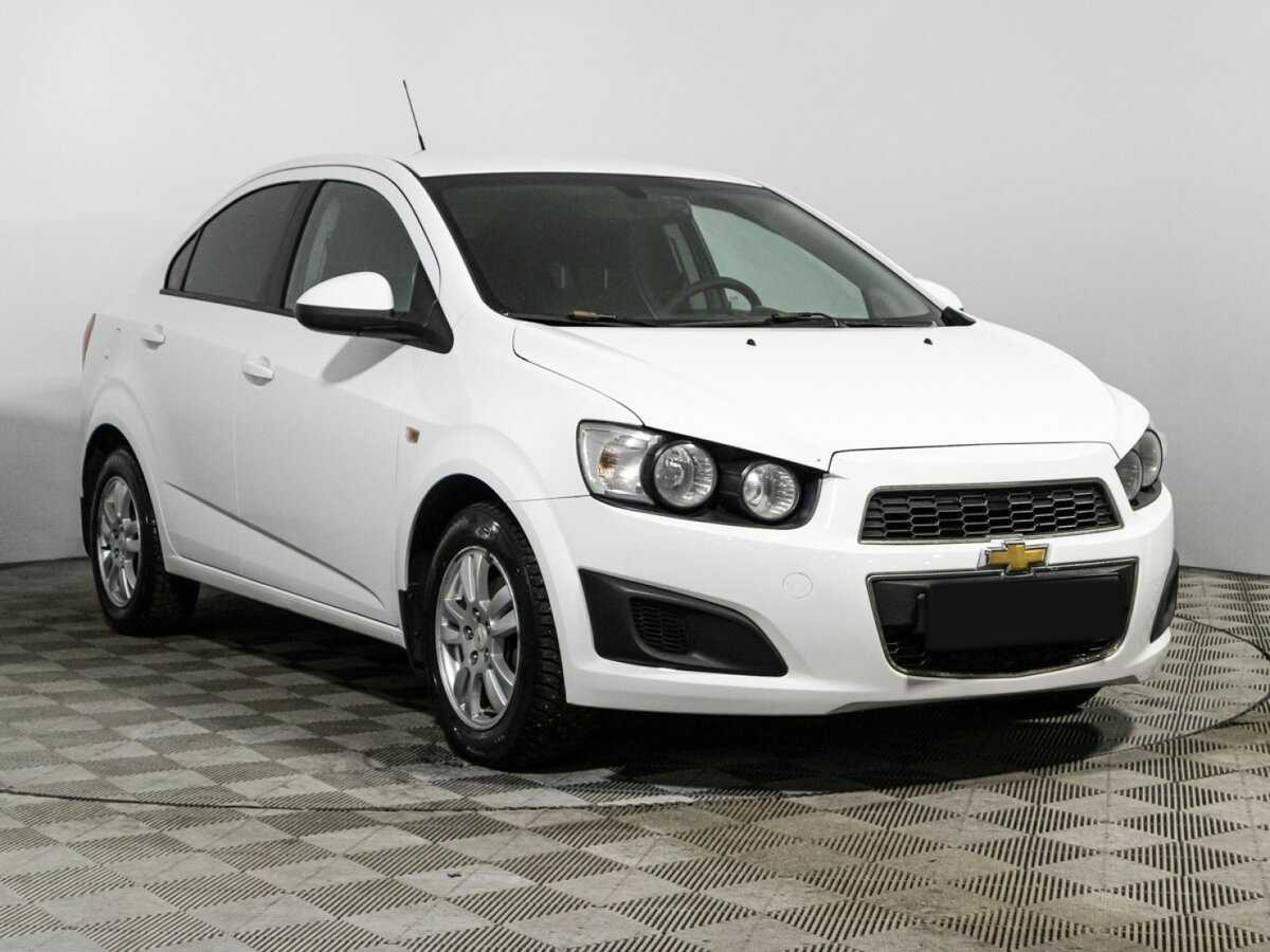 Chevrolet Aveo, 2015 Фото №3