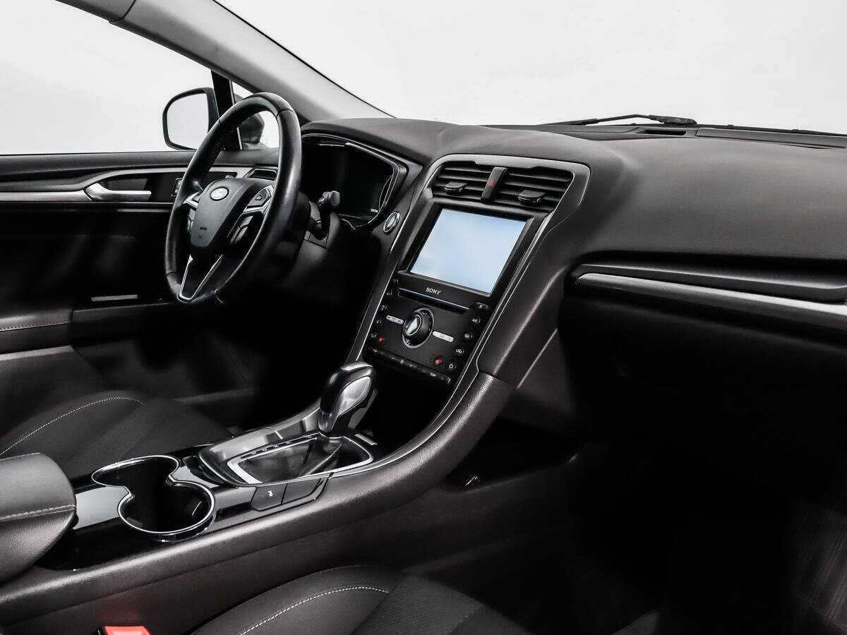 Ford Mondeo, 2015 Фото №12
