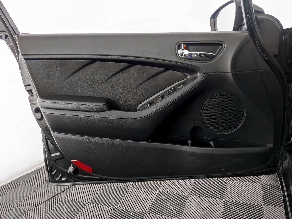 Kia Cerato, 2015 Фото №15