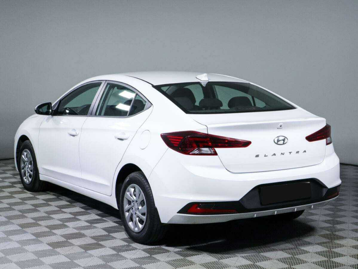 Hyundai Elantra, 2020 Фото №6