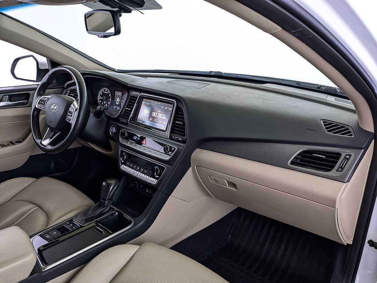 Hyundai Sonata, 2019 Фото №13