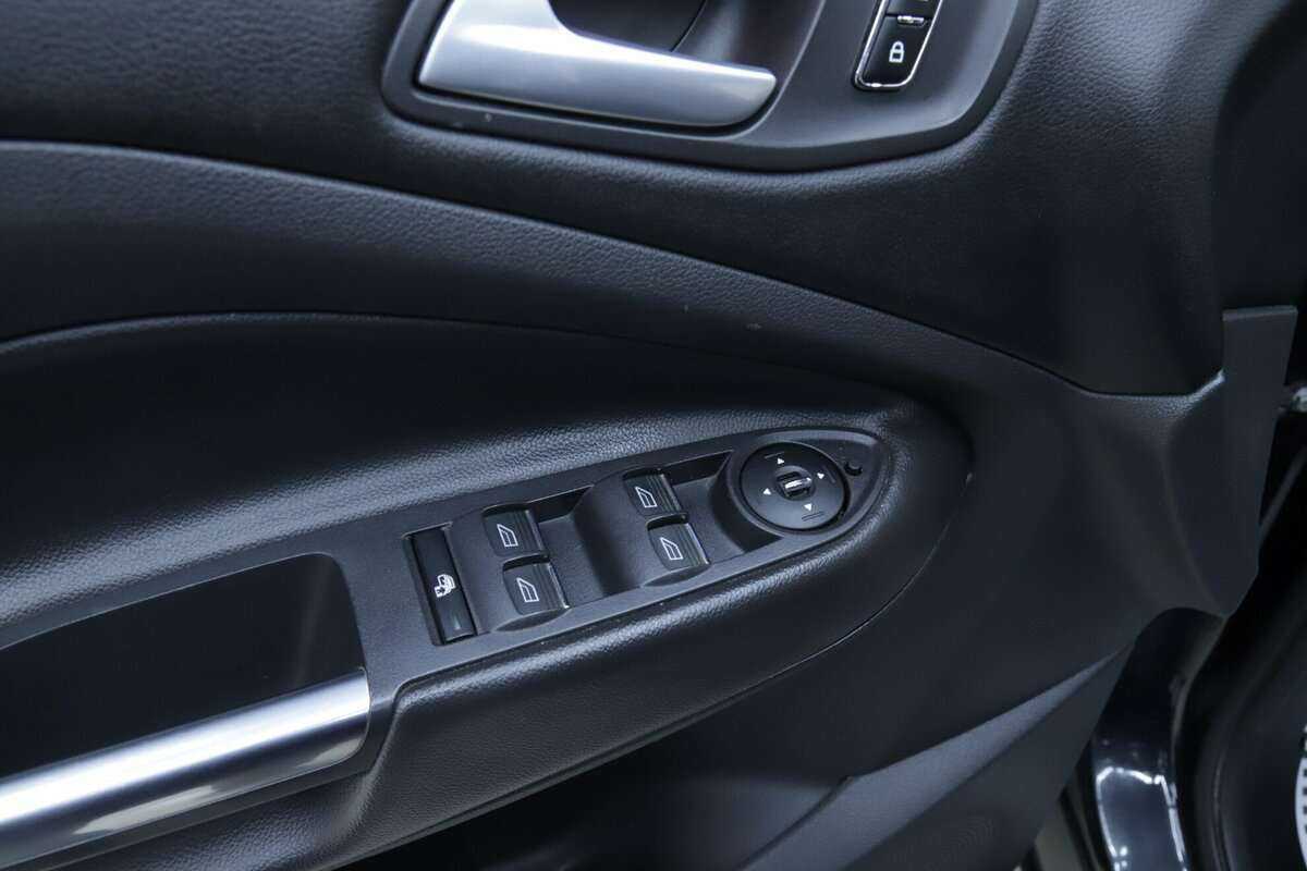 Ford Kuga, 2013 Фото №8