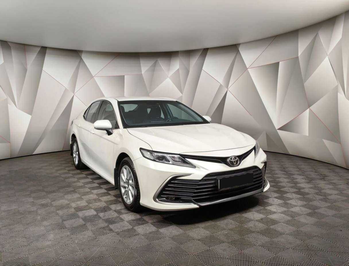 Toyota Camry, 2021 Фото №3
