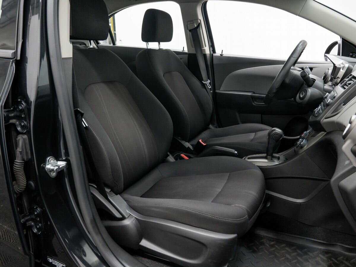Chevrolet Aveo, 2012 Фото №5