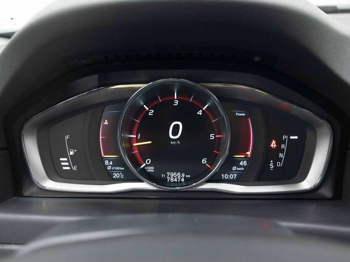 Volvo XC70, 2016 Фото №16