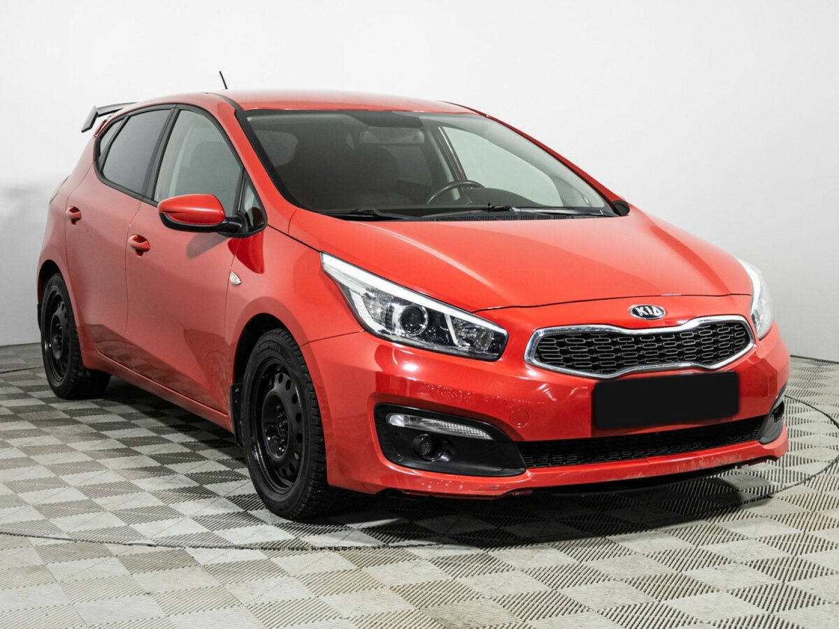 Kia Ceed II Рестайлинг, 2016 Фото №3