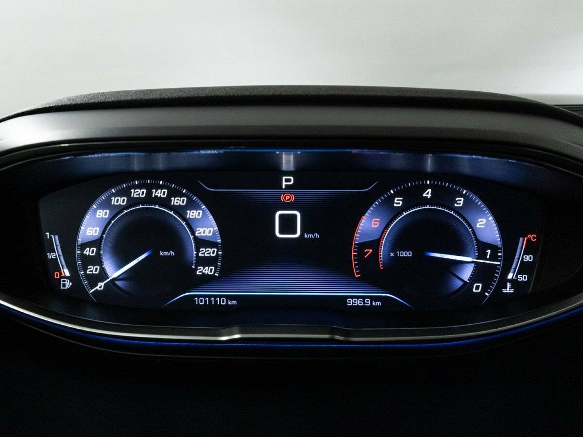 Peugeot 3008, 2017 Фото №12