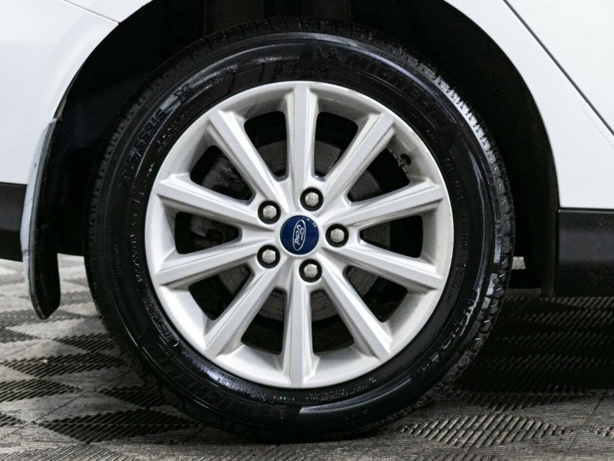 Ford Focus, 2015 Фото №18