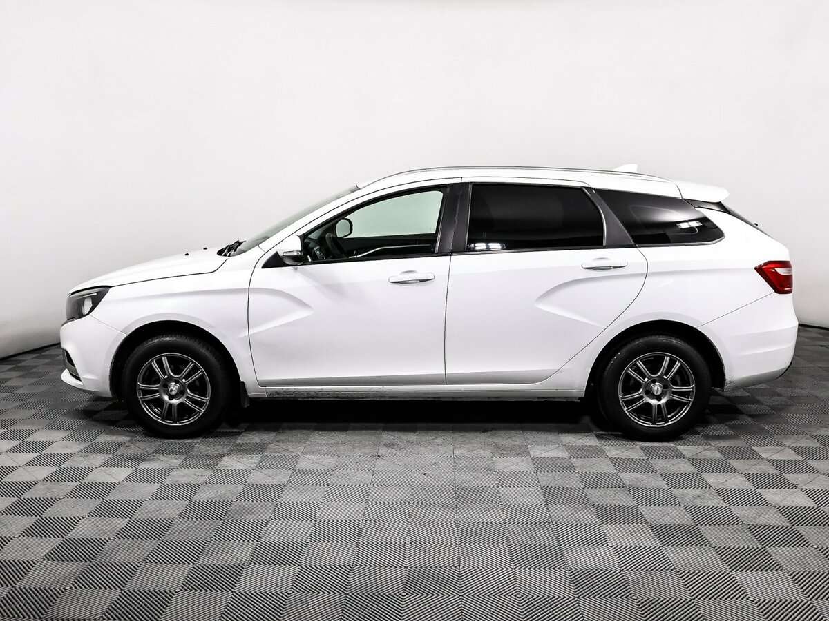 Lada (ВАЗ) Vesta SW, 2020 Фото №8