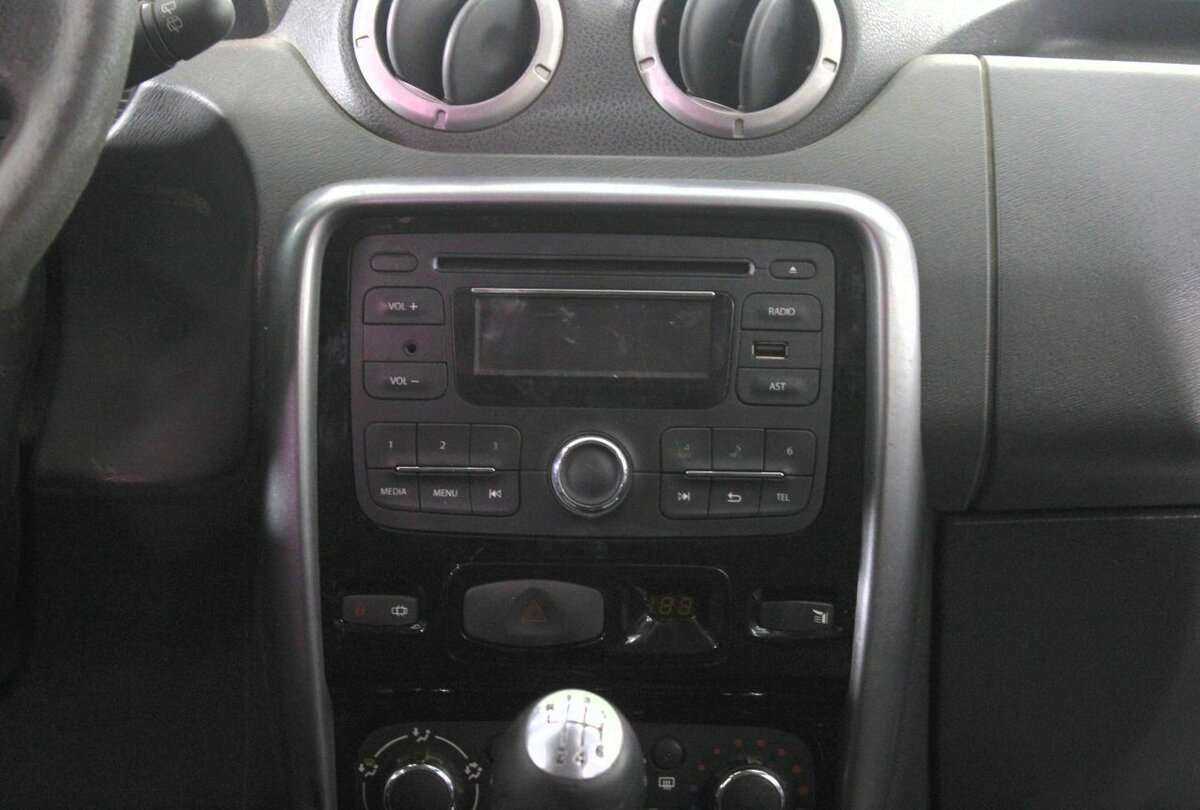 Renault Duster, 2013 Фото №10