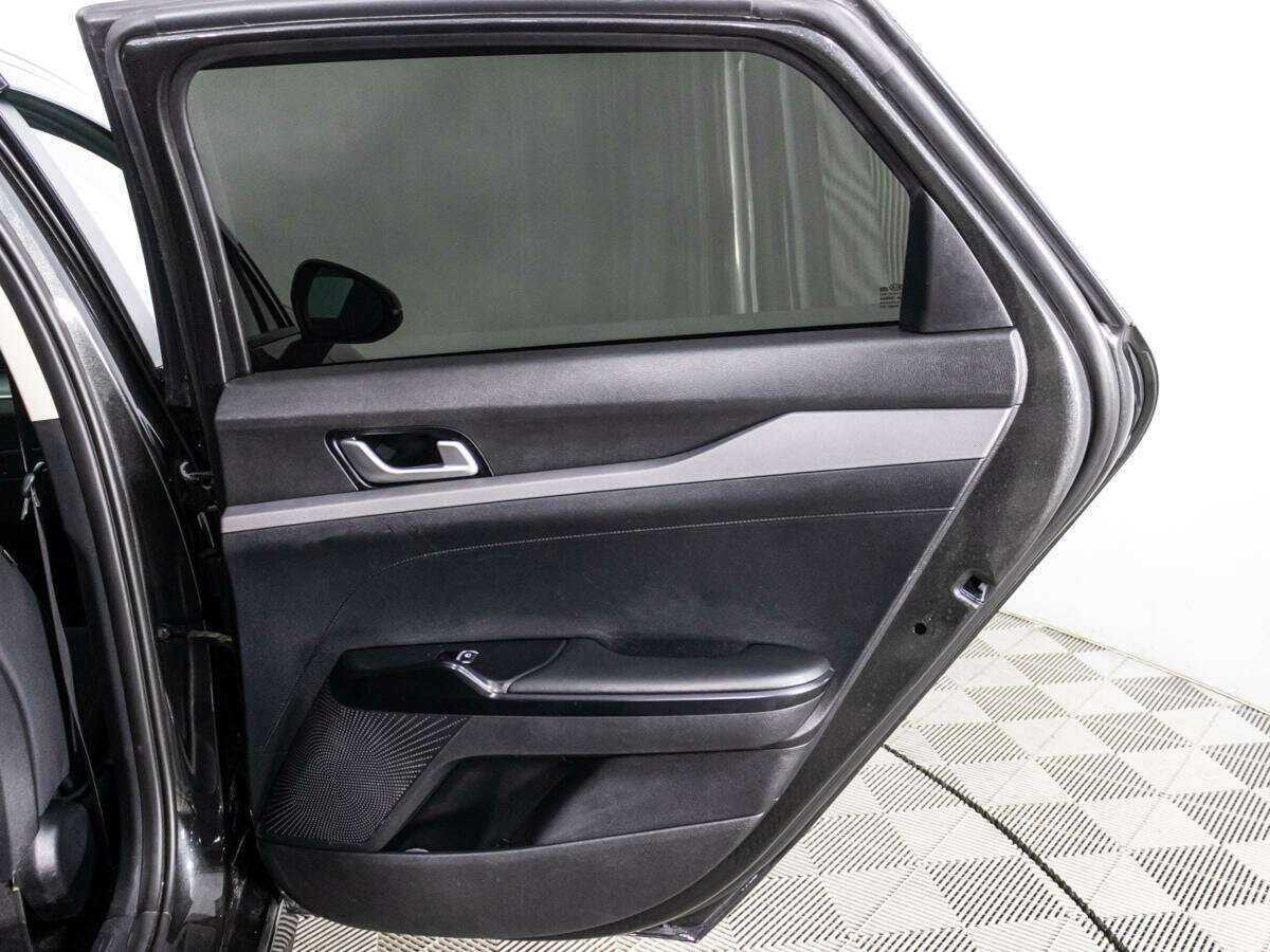 Kia K5, 2021 Фото №26