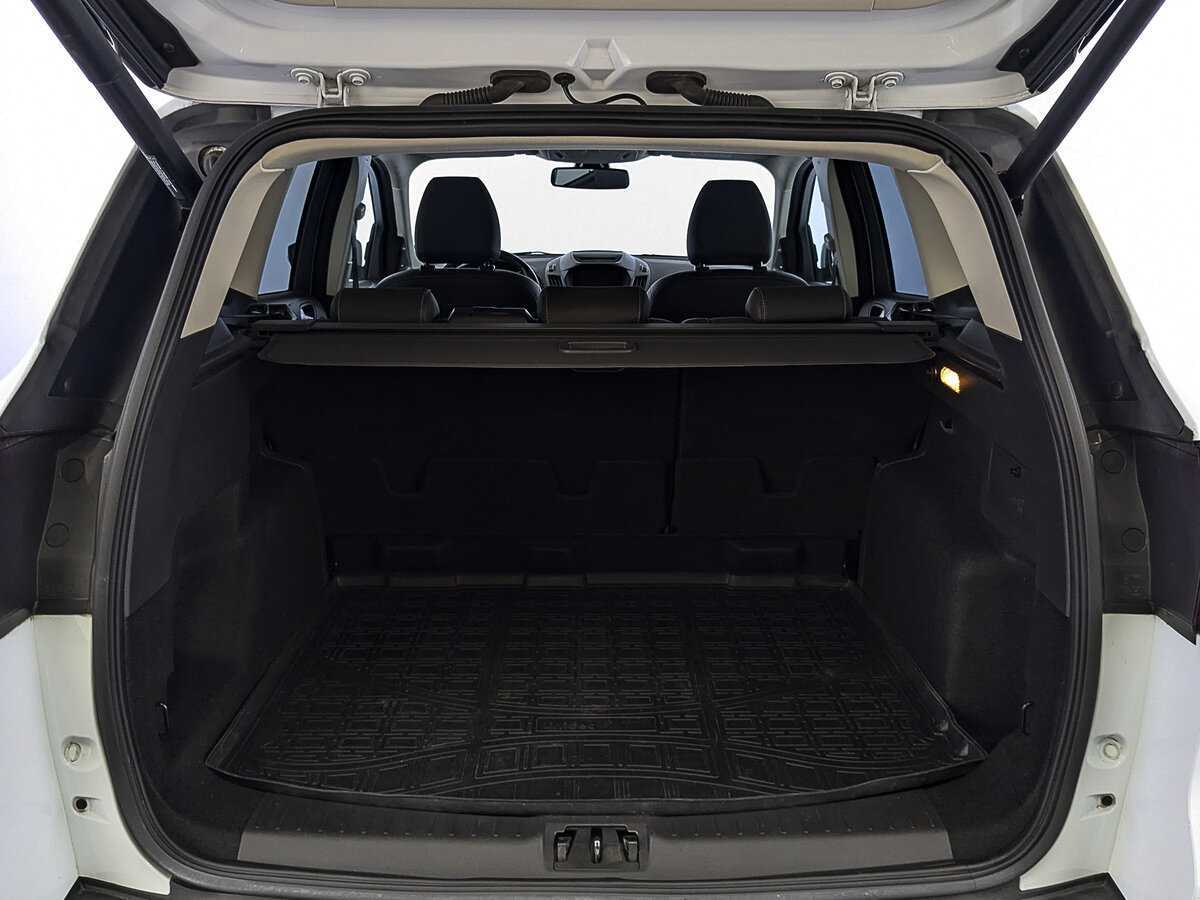 Ford Kuga, 2018 Фото №10