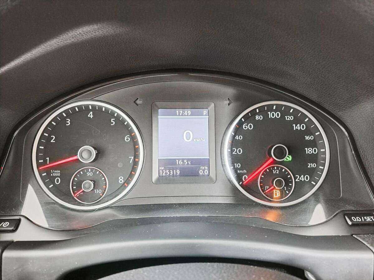 Volkswagen Tiguan, 2012 Фото №9