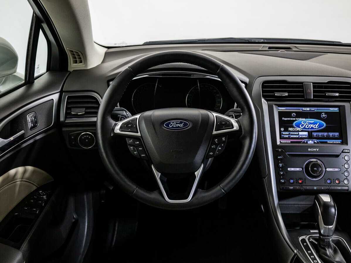 Ford Mondeo, 2014 Фото №14