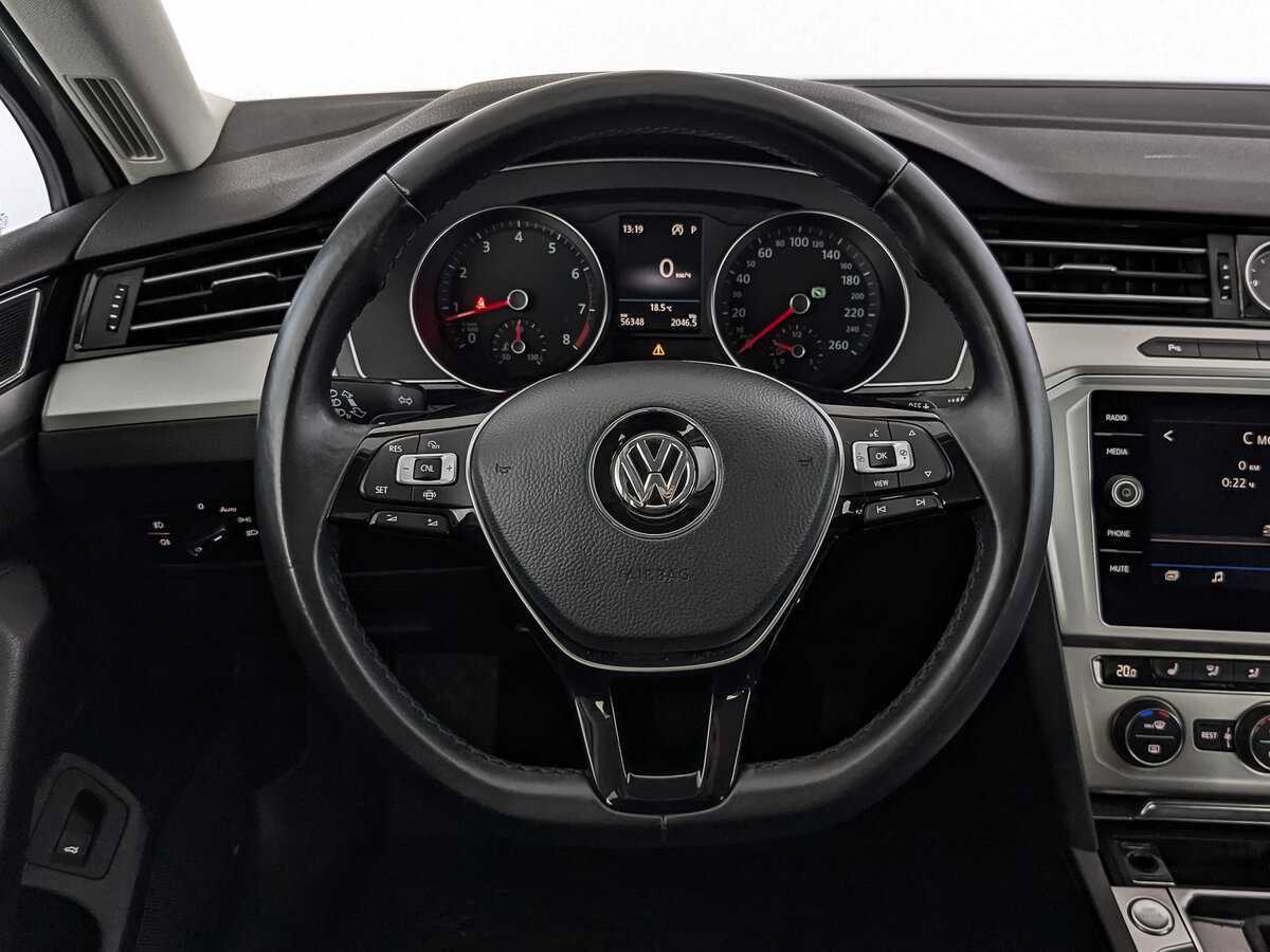 Volkswagen Passat, 2019 Фото №22