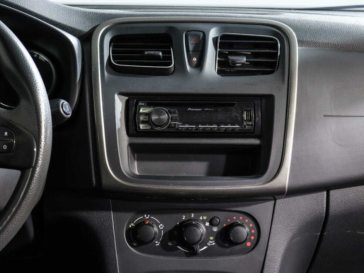 Renault Sandero, 2015 Фото №13