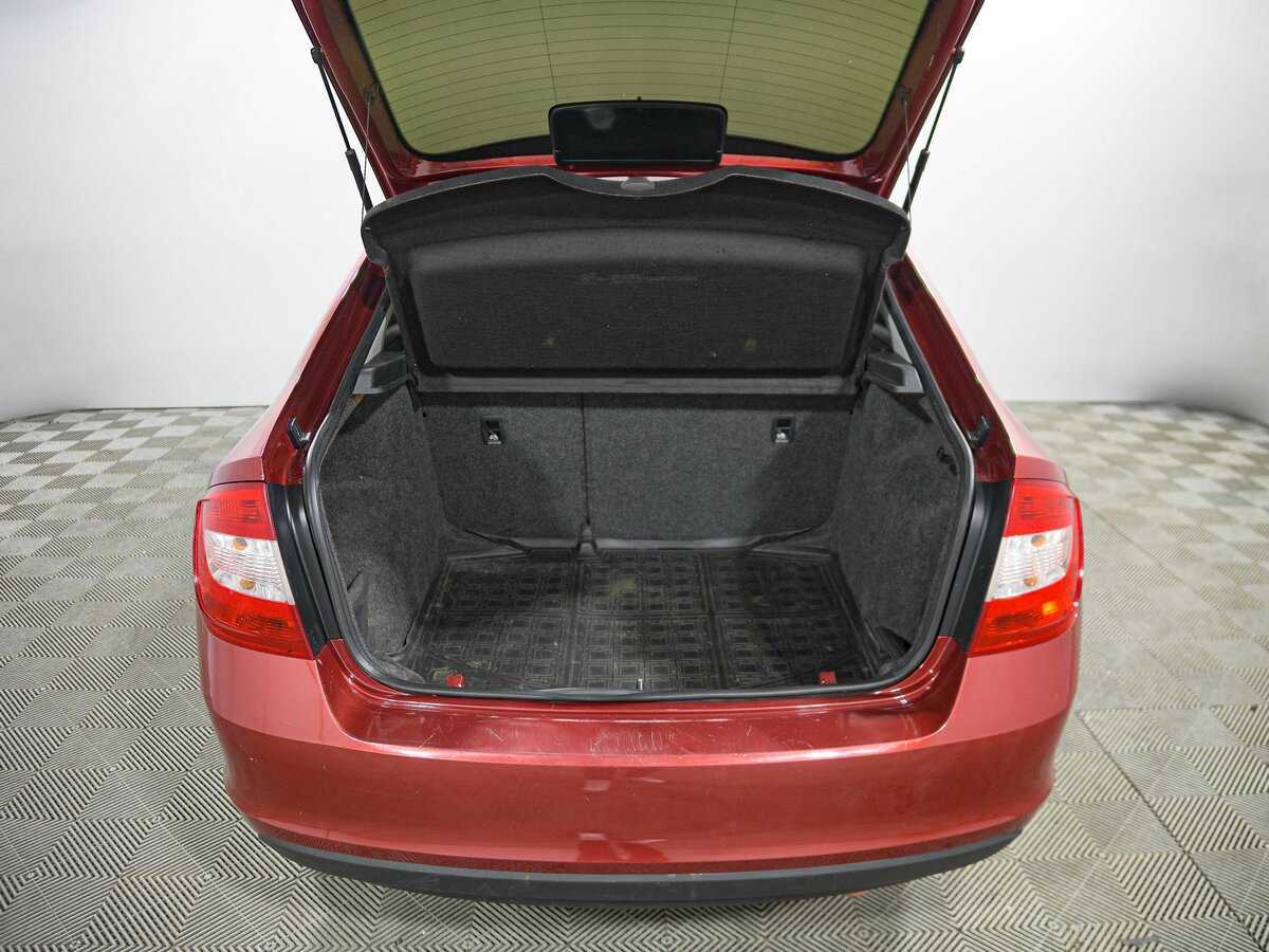 Skoda Rapid, 2016 Фото №14