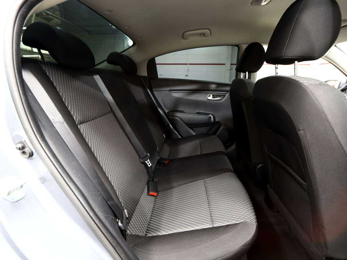 Kia Rio, 2018 Фото №19