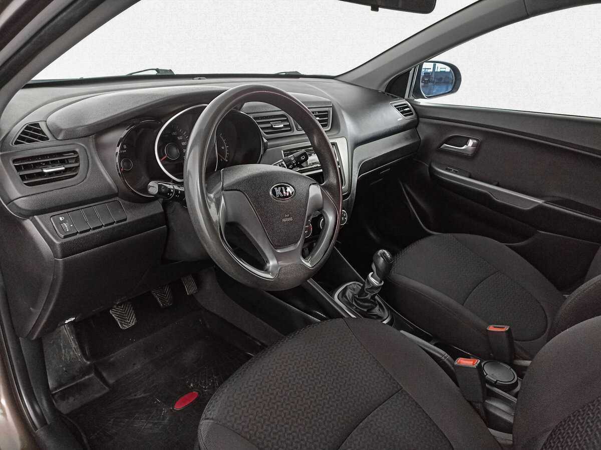 Kia Rio, 2017 Фото №16