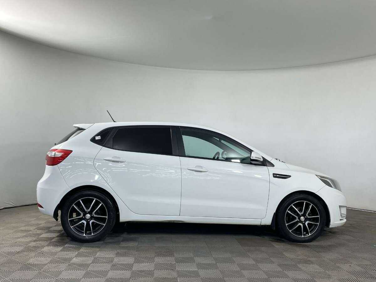 Kia Rio 5-speed, 2013 Фото №4