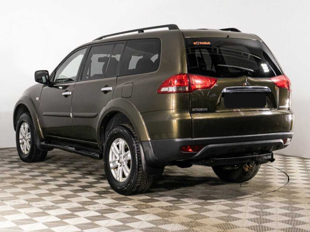 Mitsubishi Pajero Sport, 2014 Фото №7