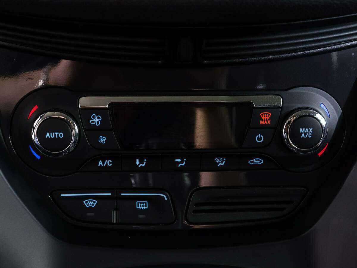 Ford Kuga, 2013 Фото №17