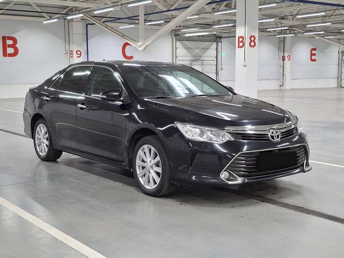 Toyota Camry VII (XV50) Рестайлинг, 2014 Фото №3