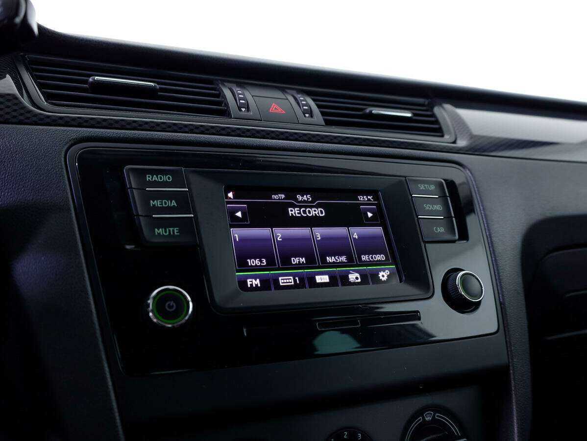 Skoda Rapid, 2015 Фото №14