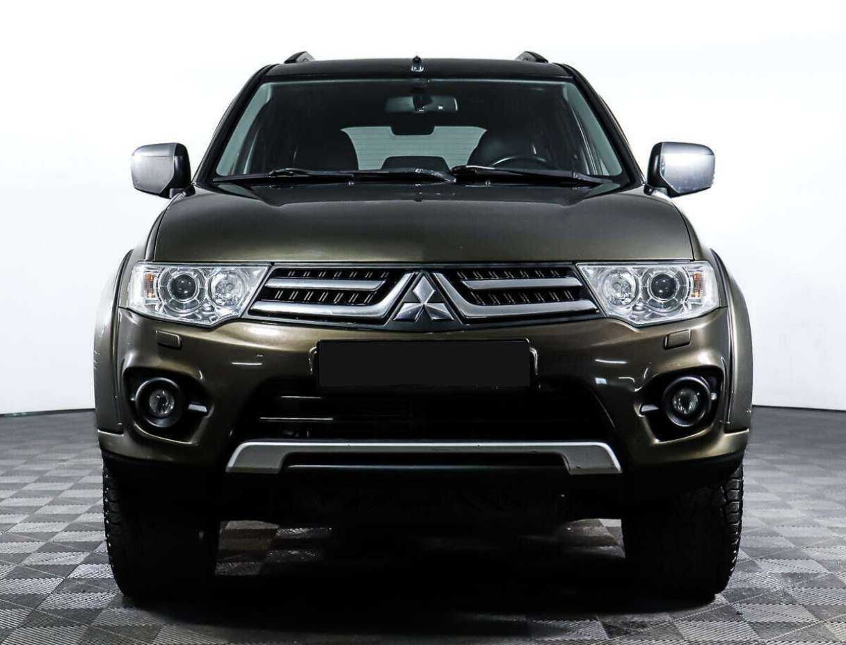 Mitsubishi Pajero Sport, 2014 Фото №2