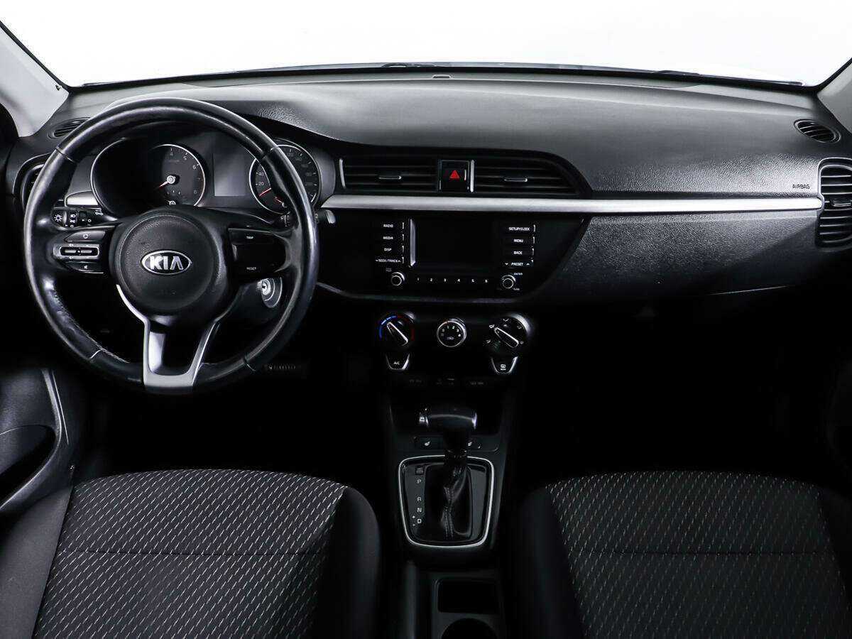 Kia Rio X-Line, 2018 Фото №11